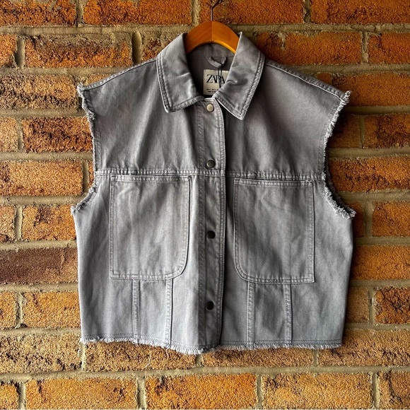 Zara Jackets & Blazers - ZARA | Grey oversized pocketed button up spring vest